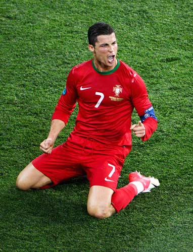 罗克经纪人：我们预计会收到一份来自英超球队的5000万欧元报价（罗克经纪人：英超球队或将开出5000万欧元报价）