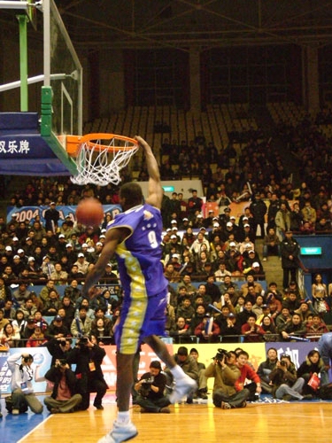 沙媒：C罗不会参加本轮对阵杜尚别独立的亚冠二级小组赛（沙媒称C罗将缺席本轮对阵杜尚别独立的亚冠小组赛）