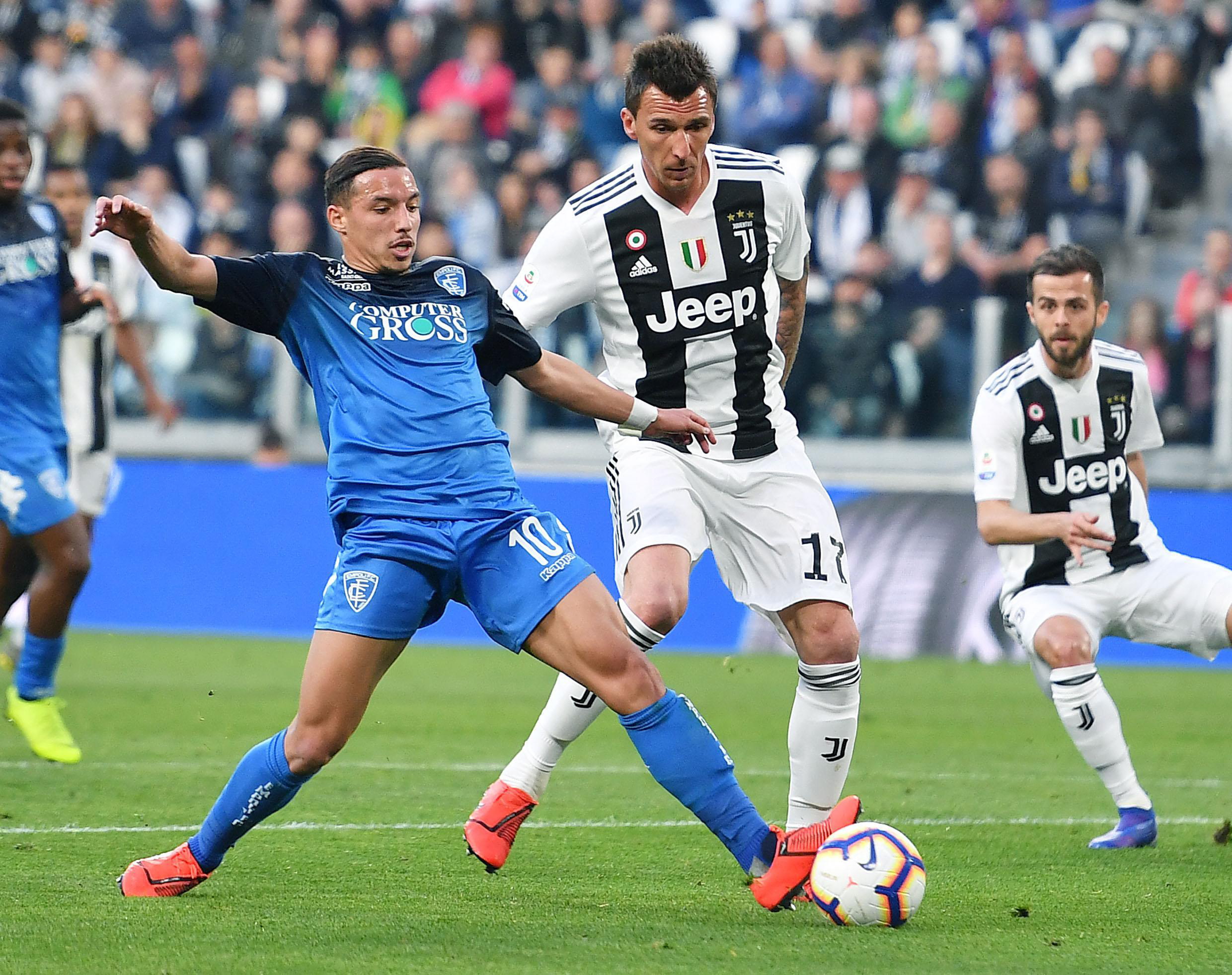 马内：从没见过像菲尔米诺那般无私谦逊的人，他对我影响很深（马内：菲尔米诺的无私与谦逊前所未见，对我影响深远）