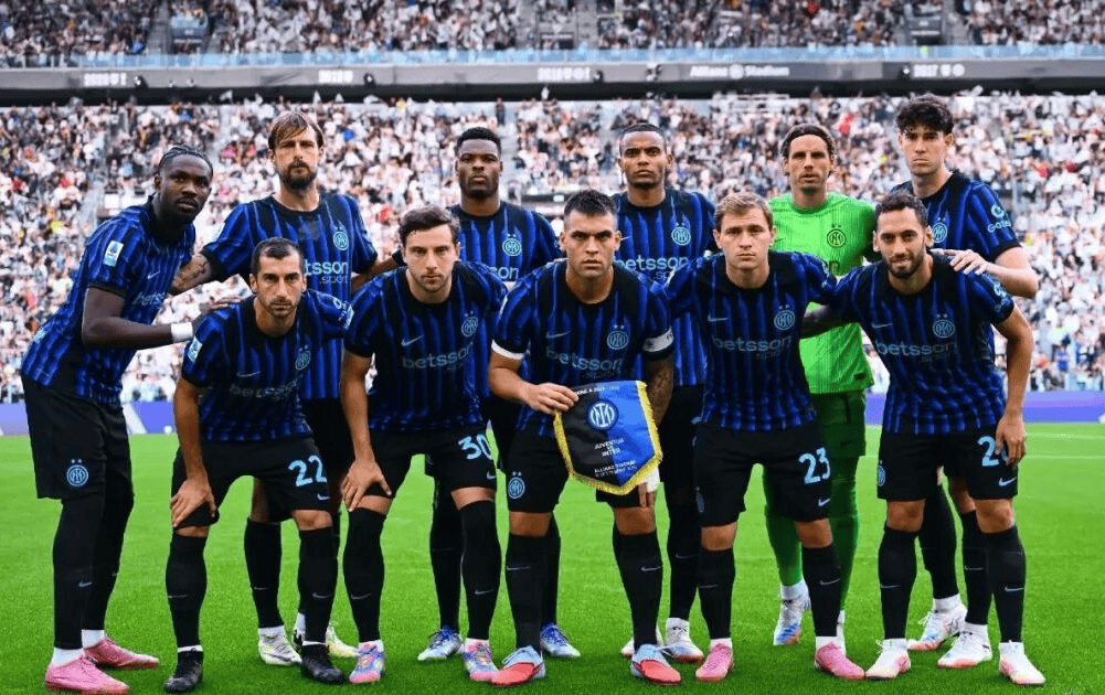 曼联比赛阴间时间（曼联比赛深夜时段）