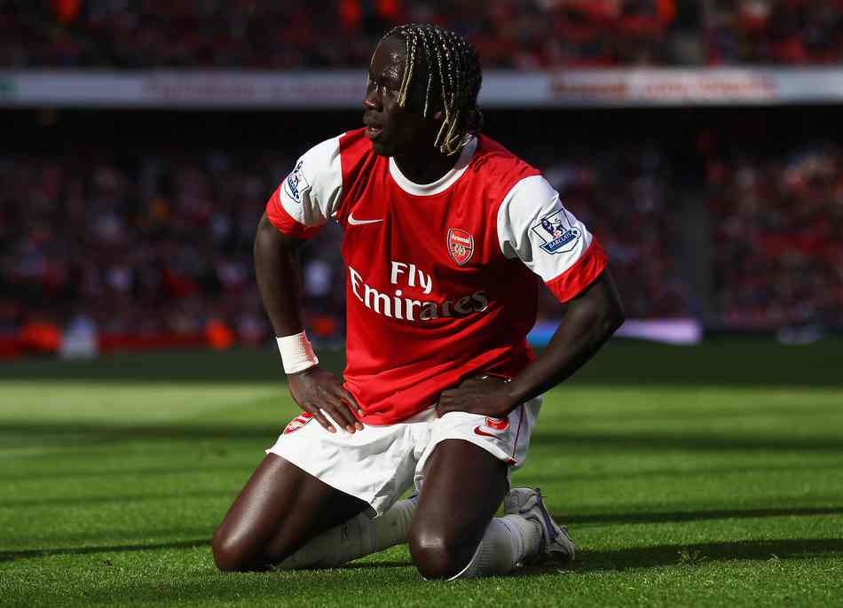 半场：新鹏城1-1成都，安永佳开场闪击，费利佩建功（半场战报：新鹏城与成都1-1，安永佳闪击，费利佩破门）