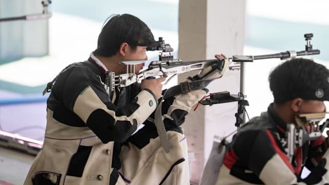 主场龙硬撼银河战舰！毕尔巴鄂死磕皇马，欧冠资格战意对决（圣马梅斯主场硬刚银河战舰！毕尔巴鄂鏖战皇马，欧冠席位生死对决）