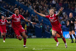 下半场站出来！孙铭徽14中4得到13分10助攻2抢断（孙铭徽下半场发力：14投4中拿下13分10助攻2抢断）