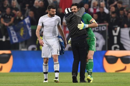 米体预测米兰德比首发：劳塔罗PK莱奥，拉比奥回归（米体预测米兰德比首发：莱奥对决劳塔罗，拉比奥复出）