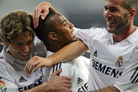 官方：光州FC与36岁老将中卫安泳奎续约至2027年（光州FC官宣：36岁中卫安泳奎续约至2027年）